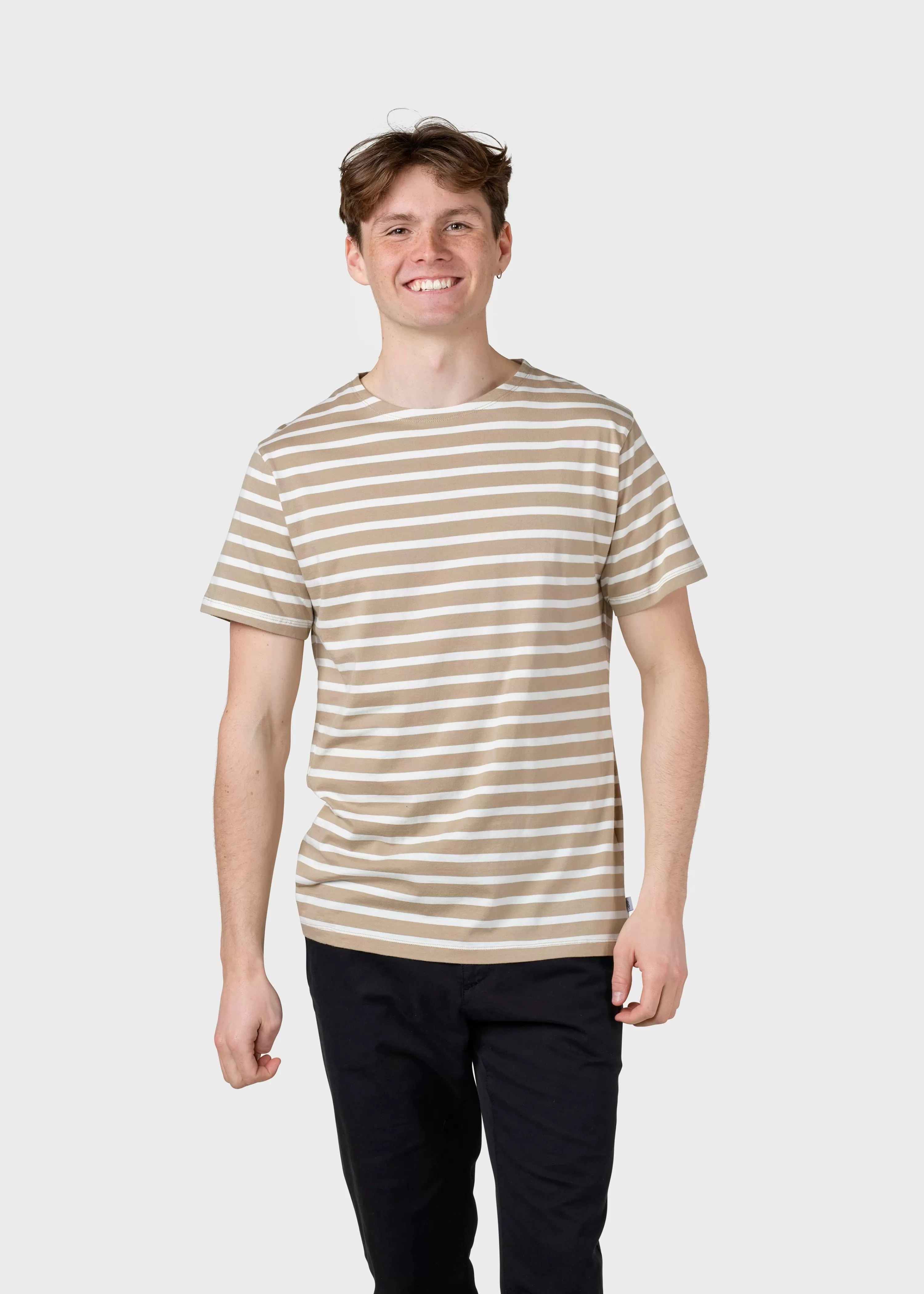 Klitmoller Collective T-shirts*Albert tee - Sand/cream