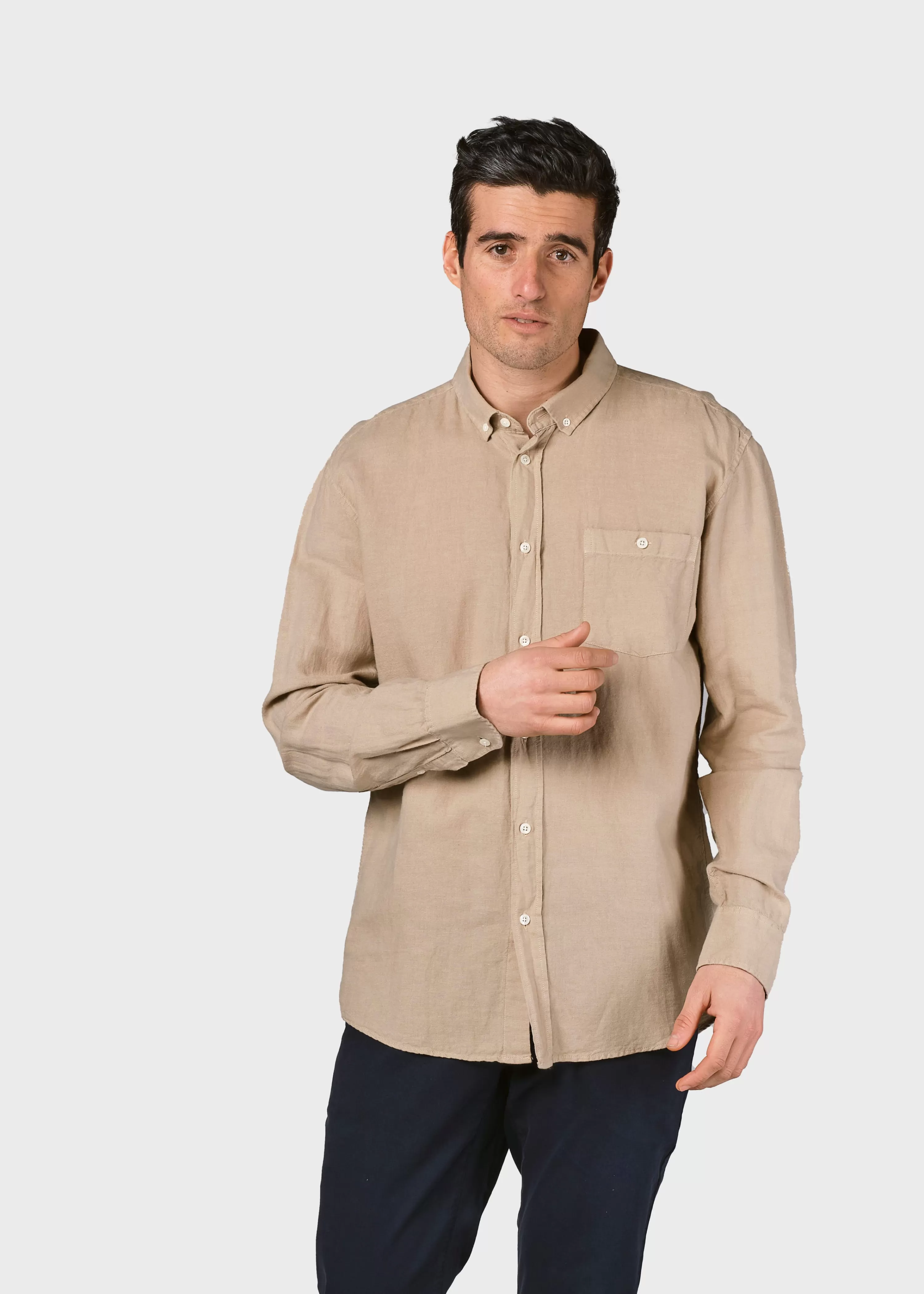 Klitmoller Collective Shirts*Benjamin linen shirt - Sand