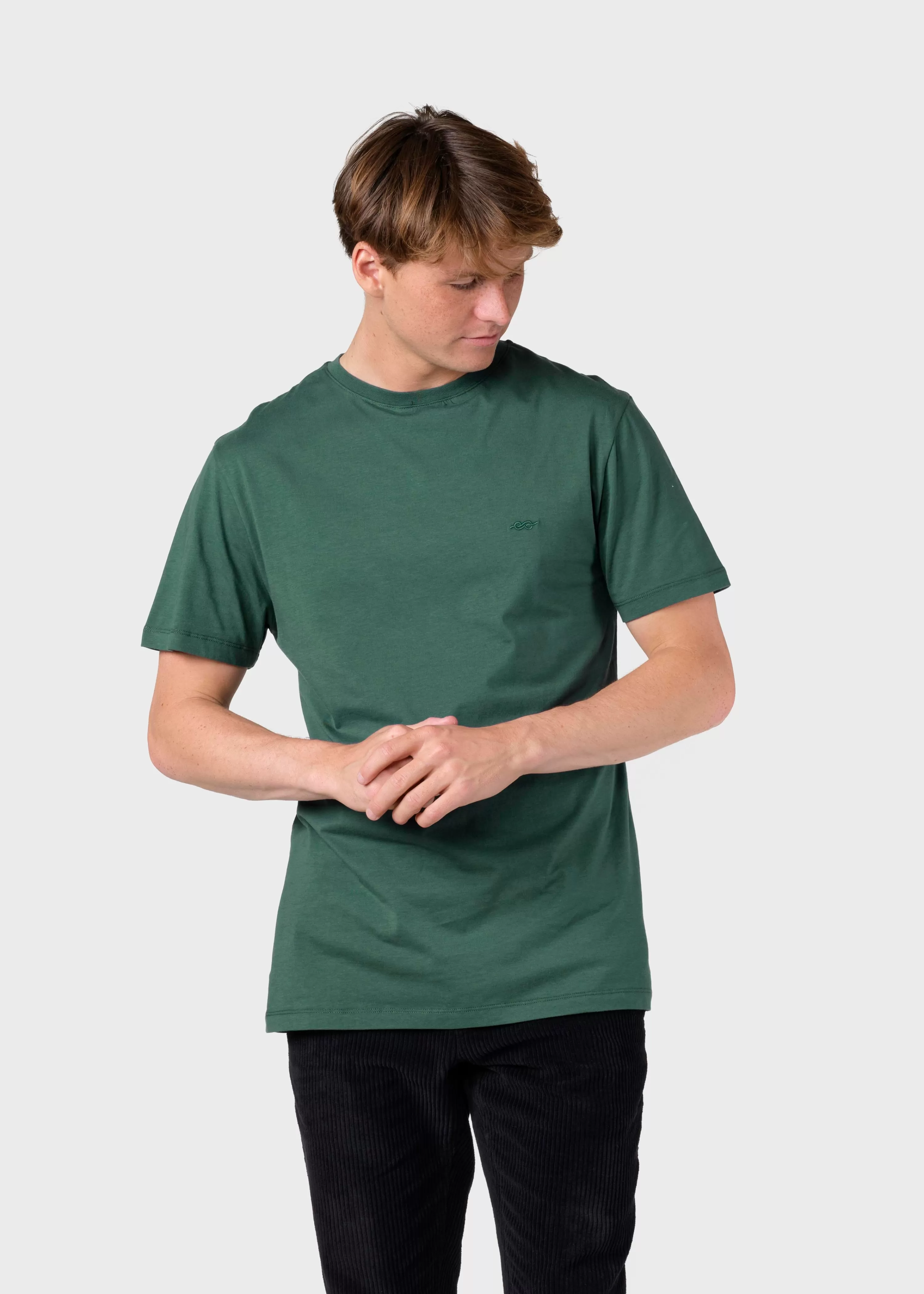 Klitmoller Collective T-shirts*Felix tee - Moss Green