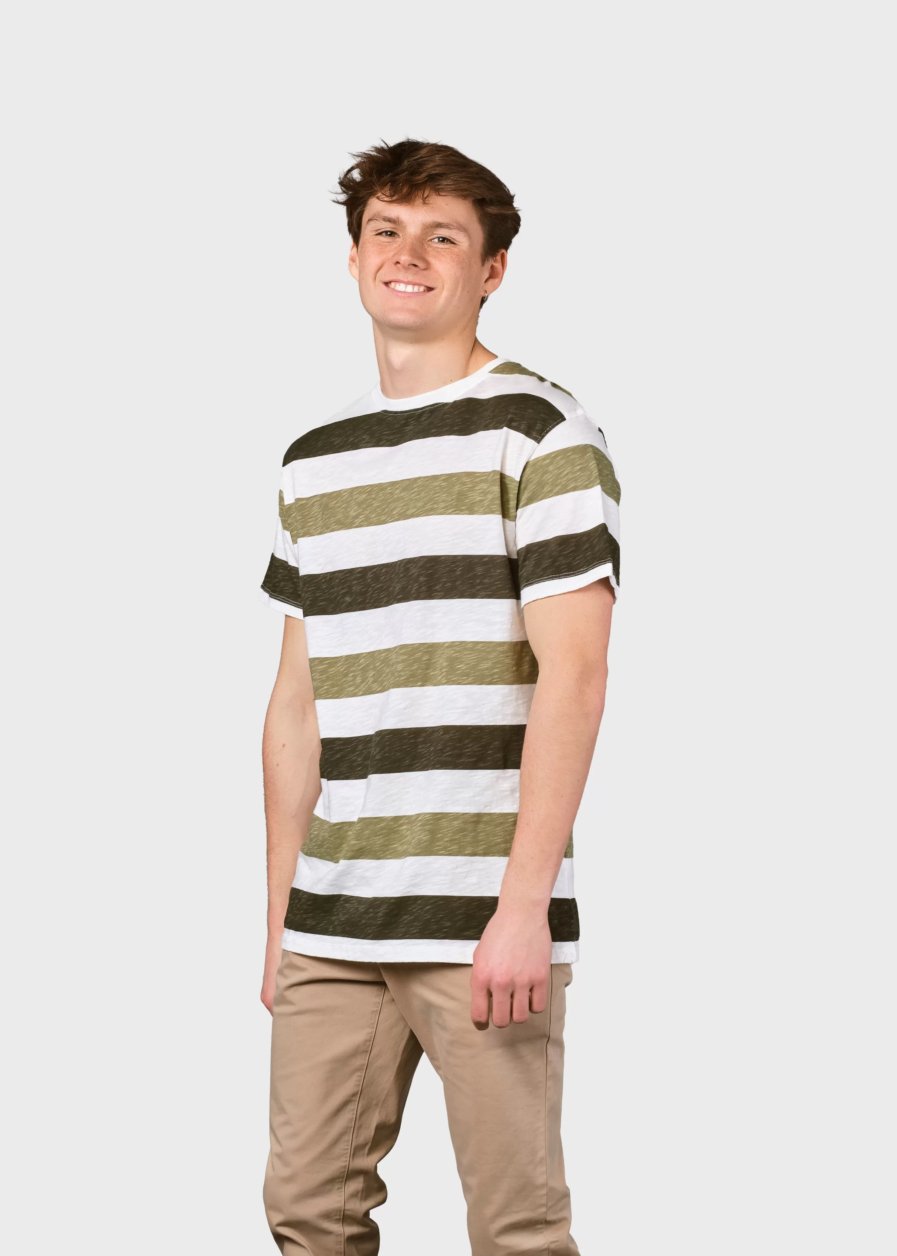 Klitmoller Collective T-shirts*George tee - Cream/olive/pale green