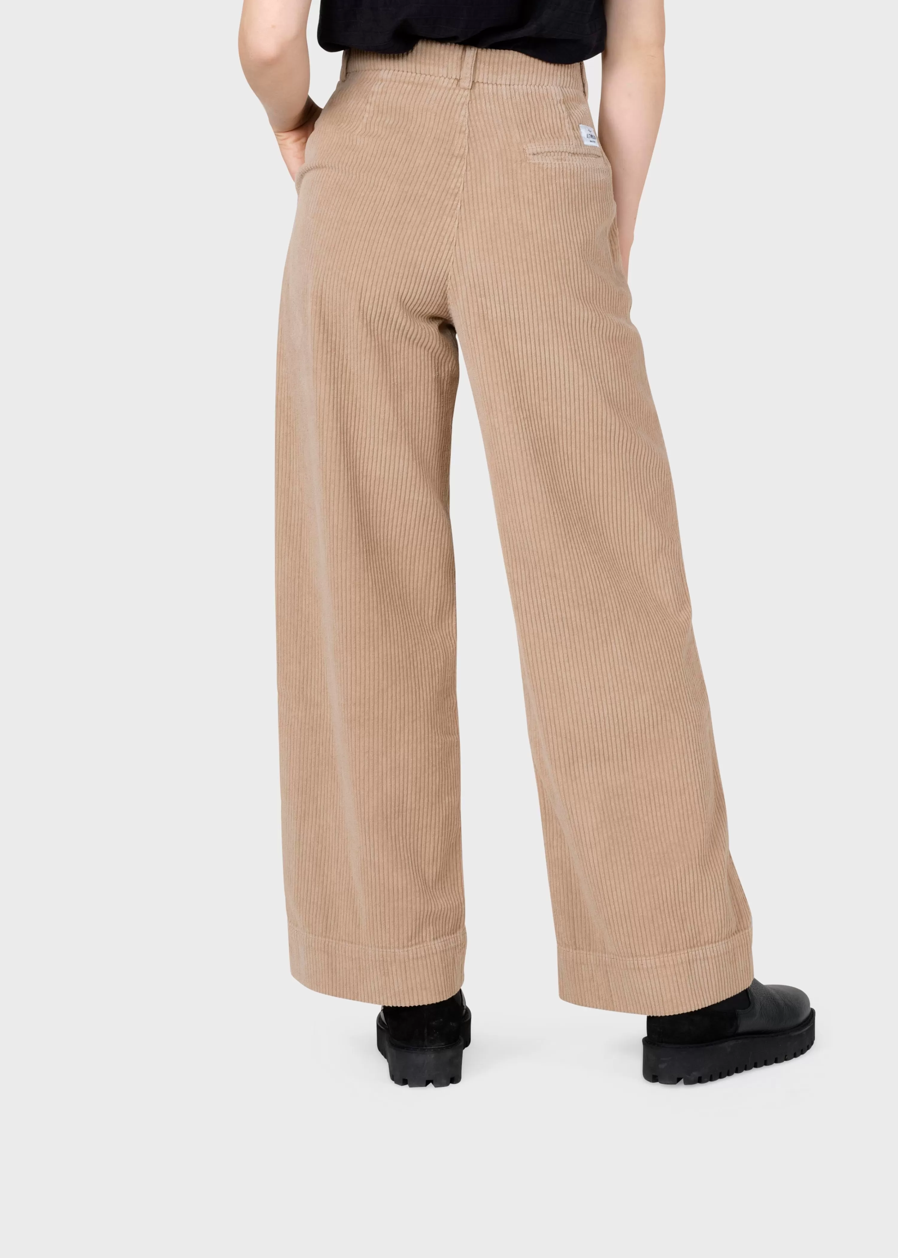 Klitmoller Collective Pants*Lydia jumbo corduroy pant - Sand