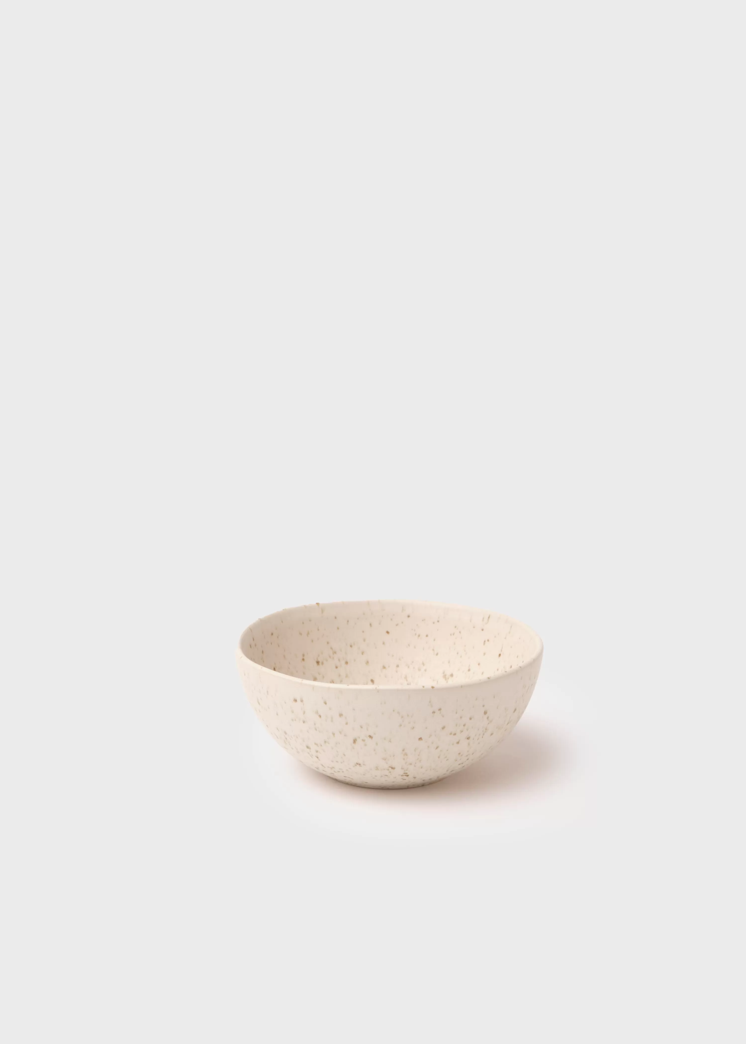 Klitmoller Collective Ceramics | Bowls*Medium bowl 16 cm - Sand