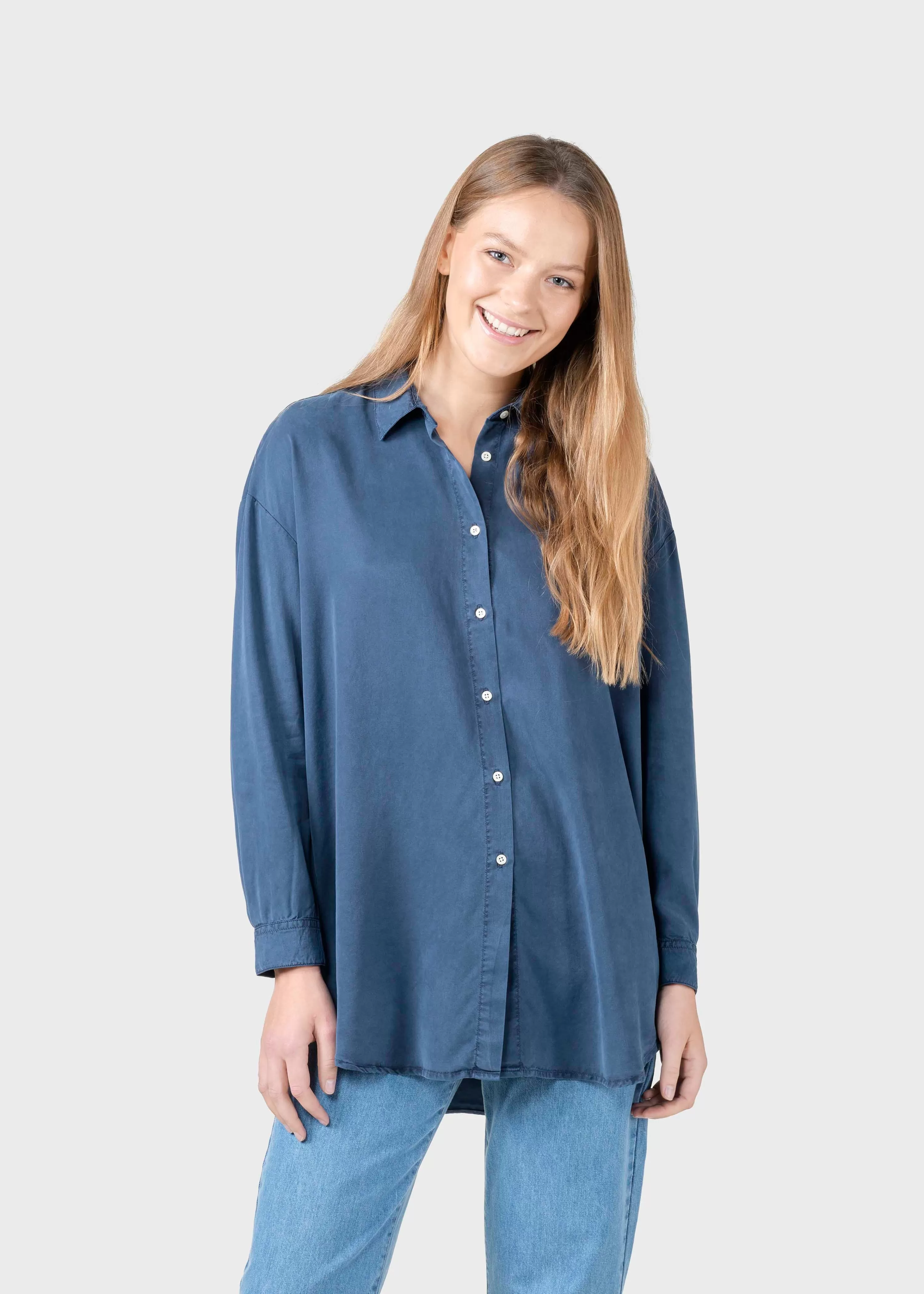 Klitmoller Collective Shirts*Ofelia lyocell shirt - Deep blue