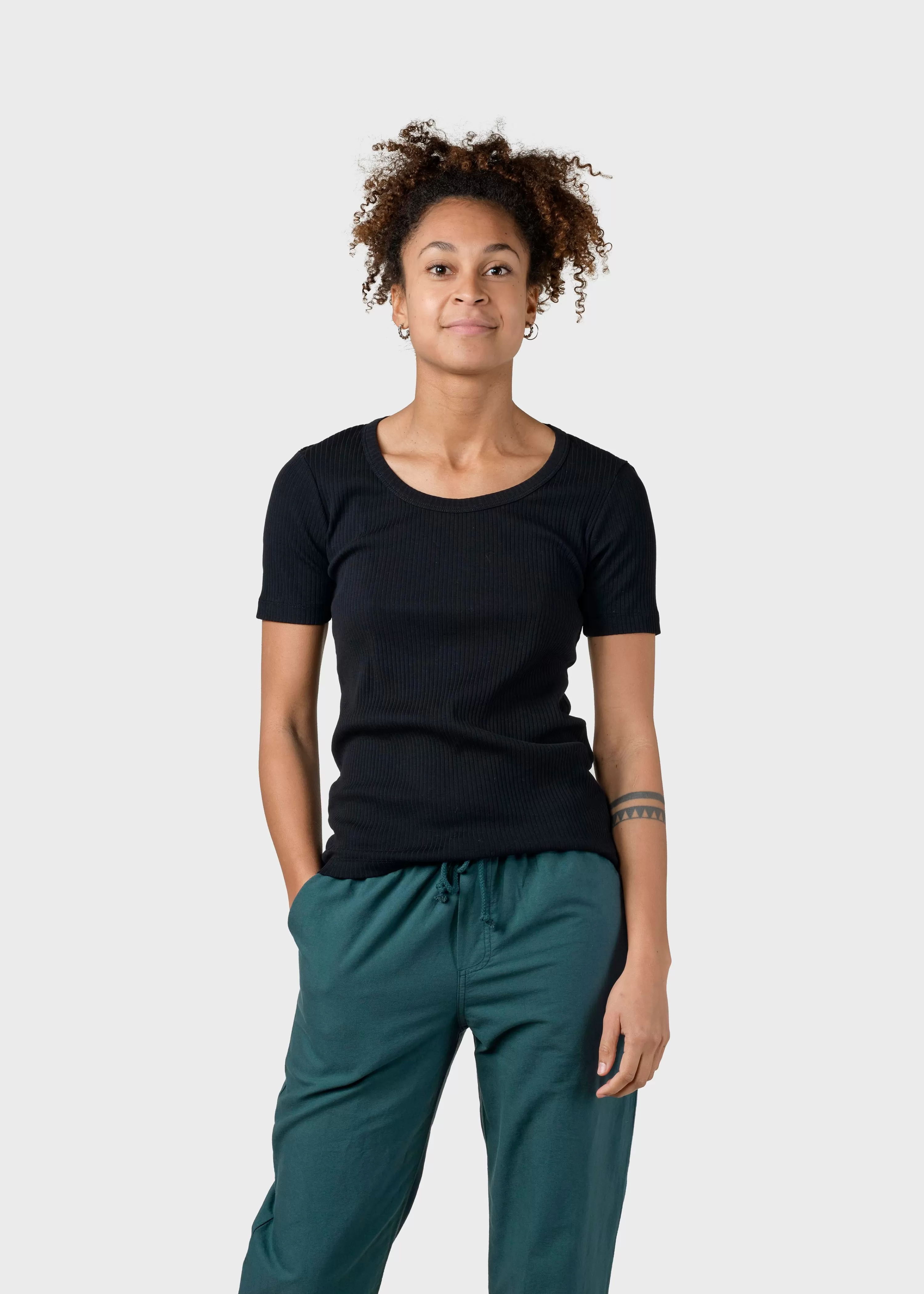 Klitmoller Collective Tees & Tops*Rib tee - Black